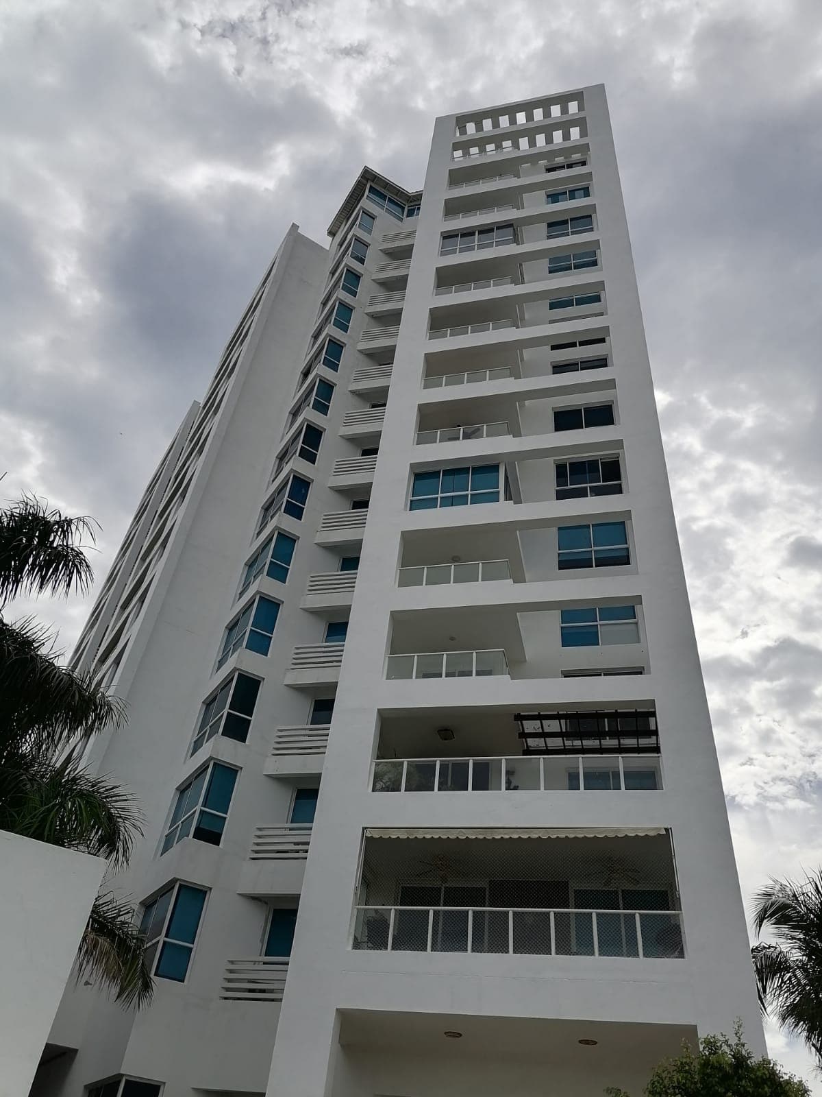 PH Torre Farallón